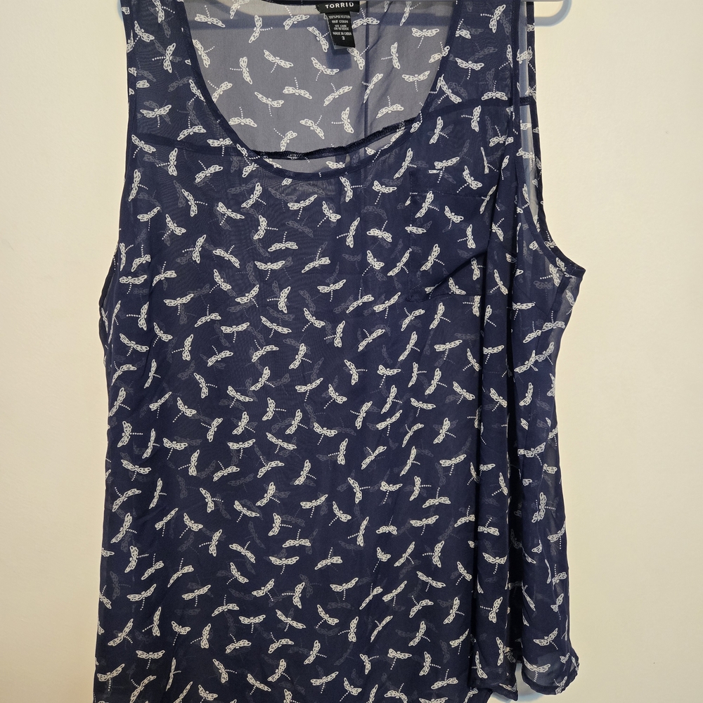Torrid Sheer Dragonfly Print Tank Top Size 3X Navy Blue Flowy Lightweight Blouse - Picture 4 of 5